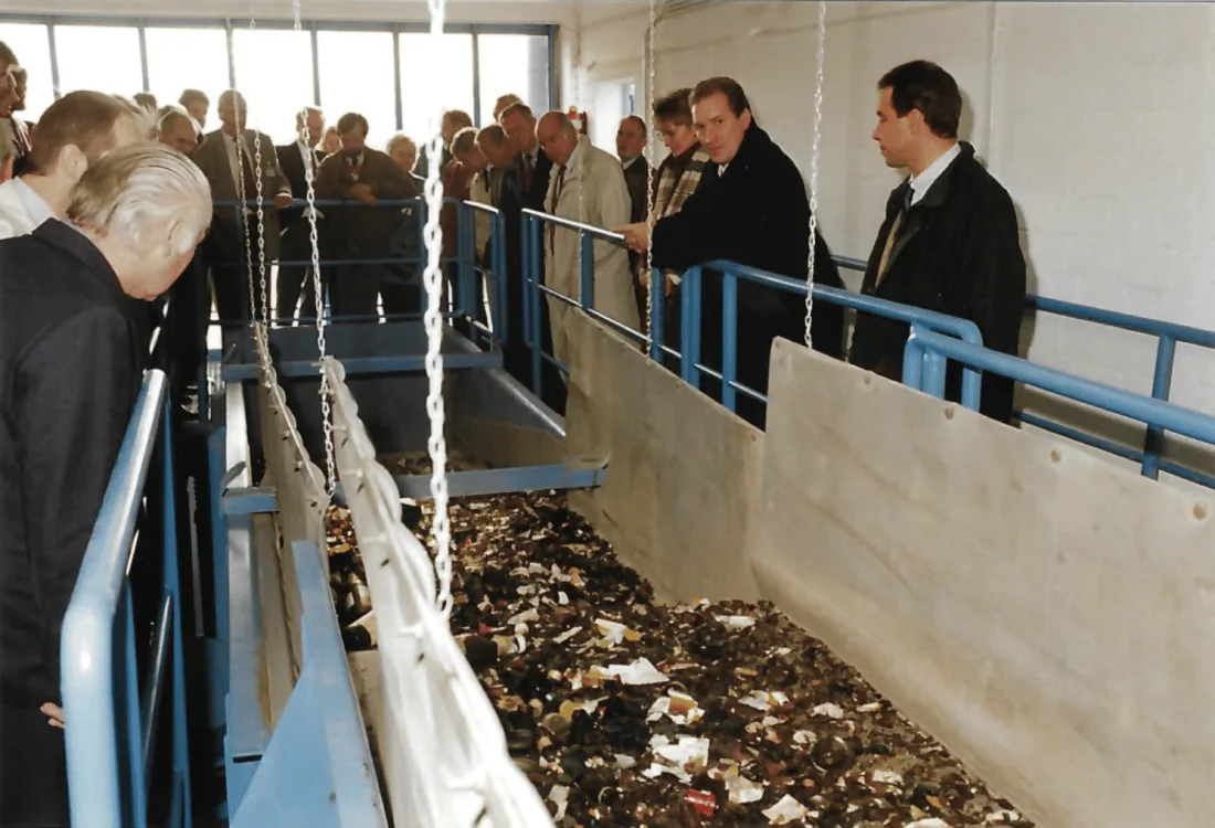 Einweihung der Glasaufbereitungsanlage